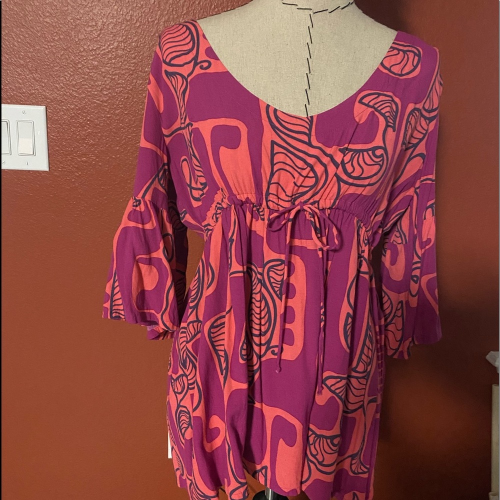 Manuheali’i blouse Hawaii made
